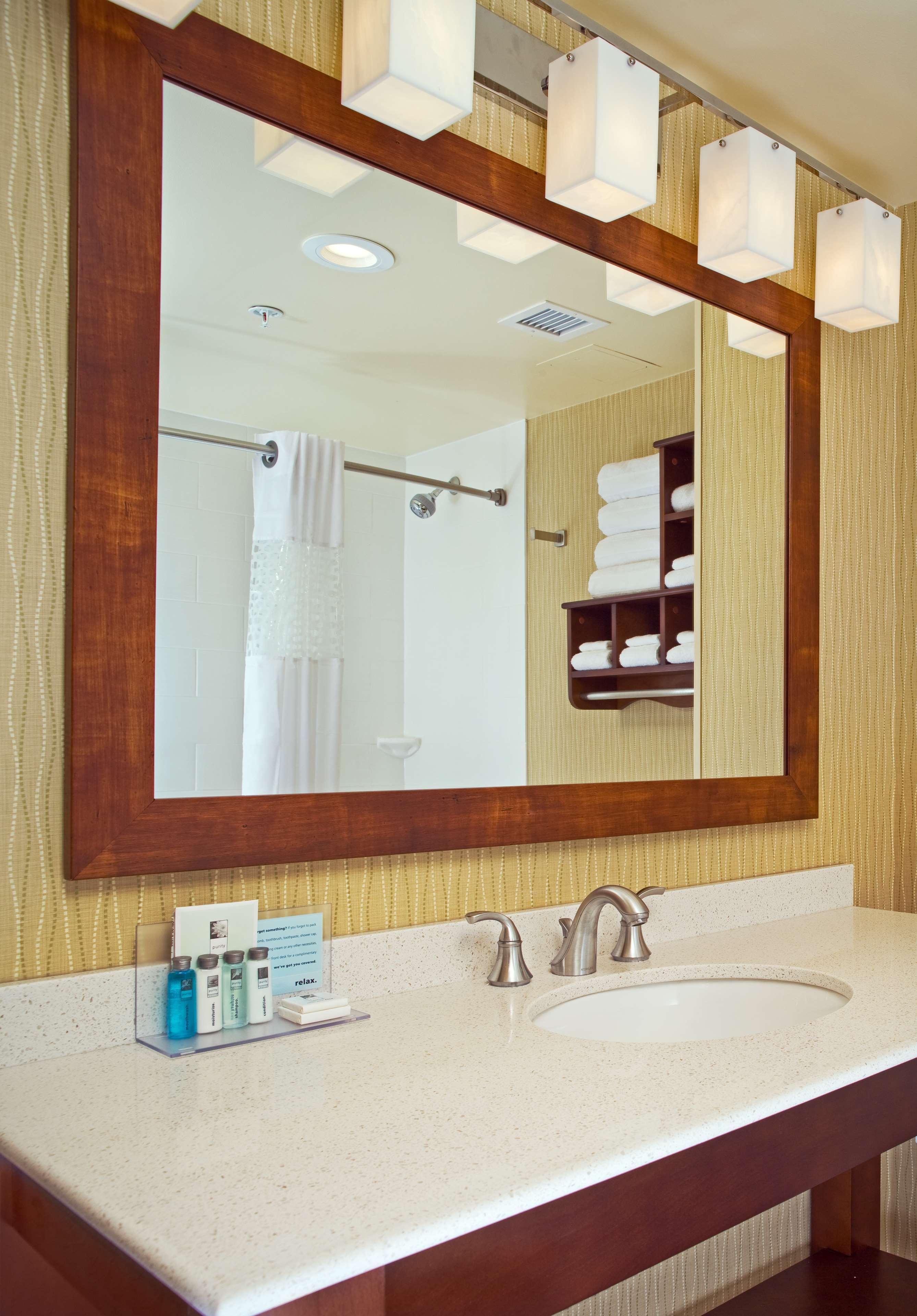 Hampton Inn & Suites Pittsburgh Waterfront West Homestead מראה חיצוני תמונה