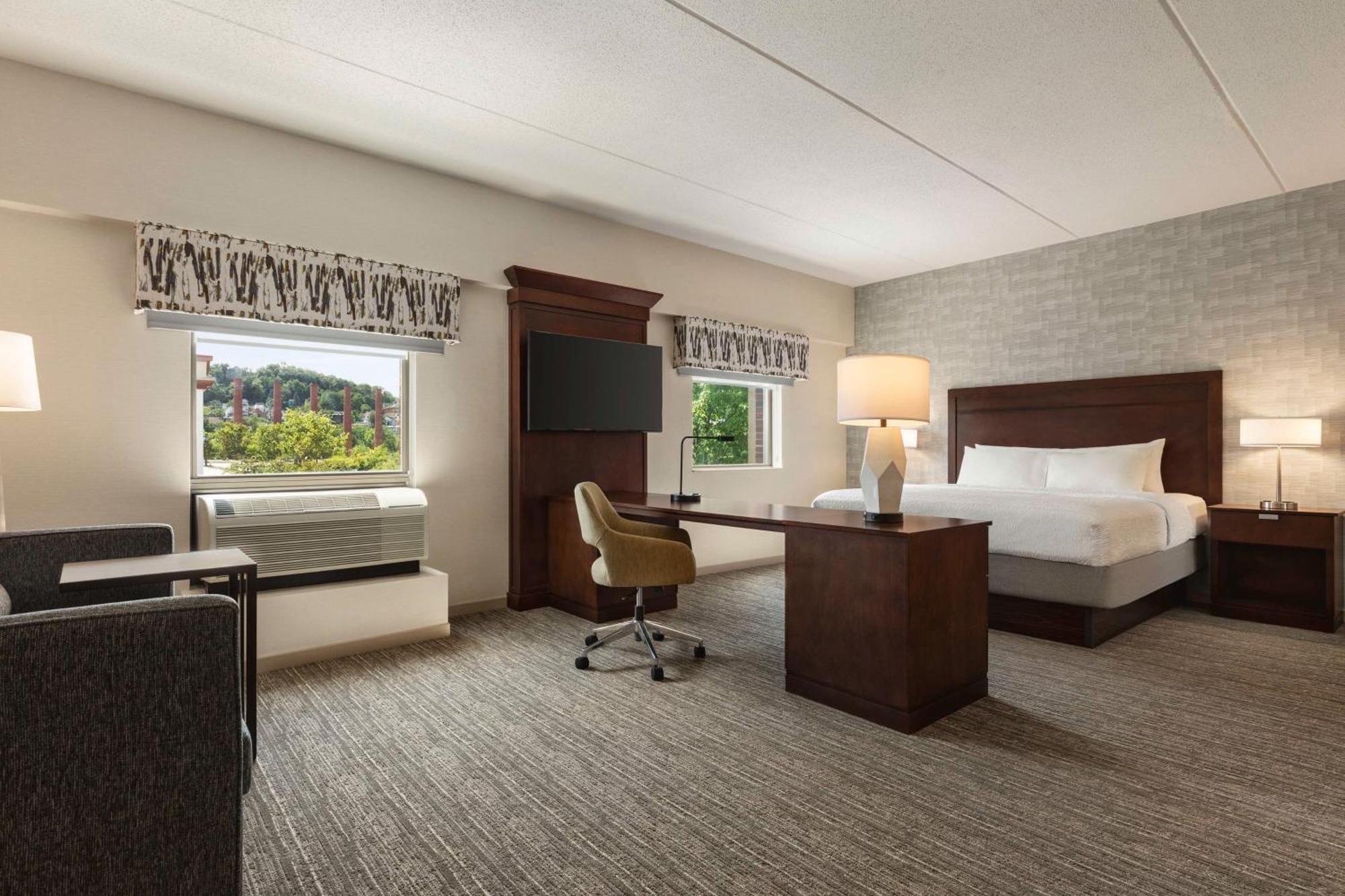 Hampton Inn & Suites Pittsburgh Waterfront West Homestead מראה חיצוני תמונה